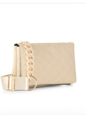 Quilted Crossbody with Chunky Chain